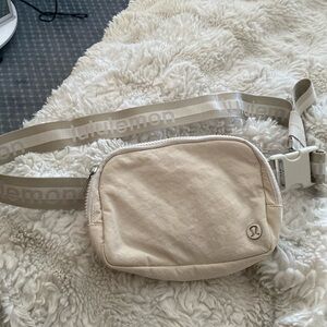 New Lululemon bag white/cream